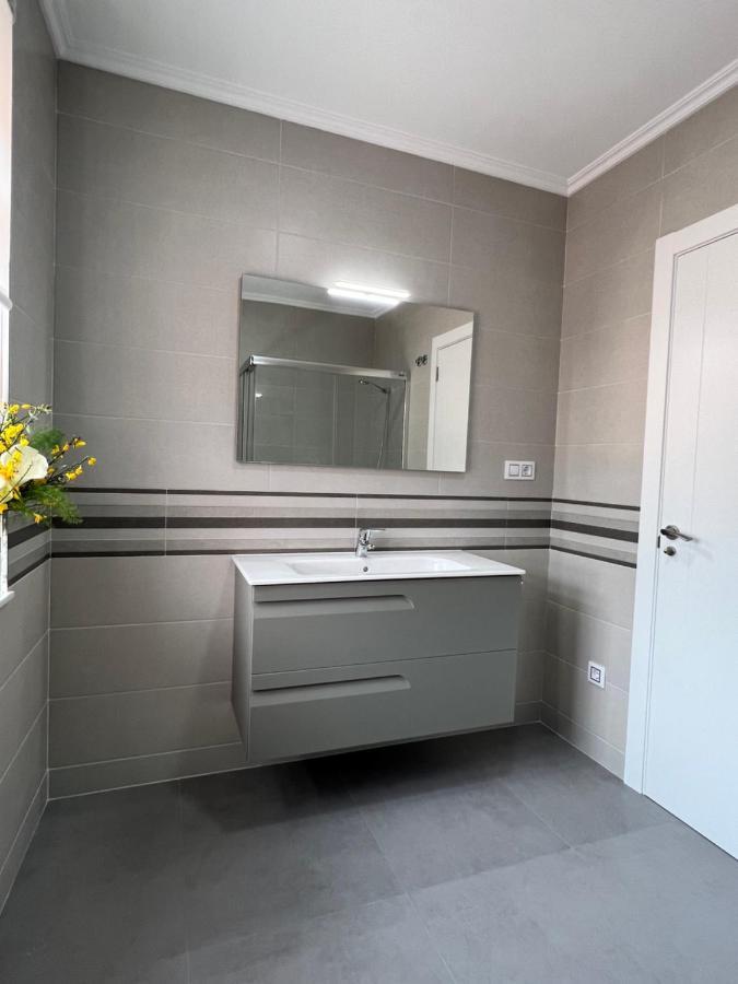 APARTAMENTOS MARIA DE LUCIA- Segundo Piso Arou Exterior foto